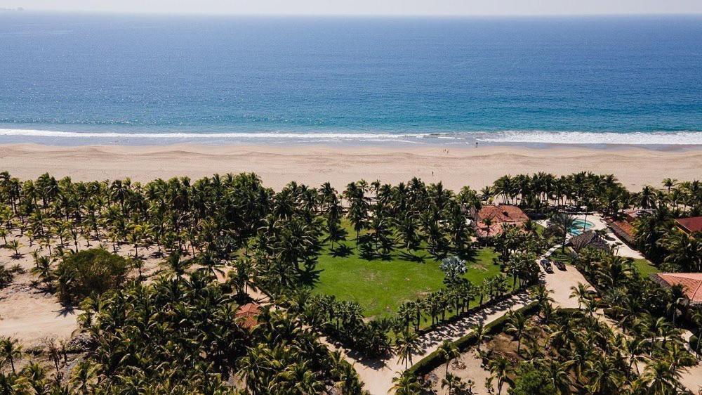 Puertas Paraiso Hotel Boutique Сиуатанехо Екстериор снимка