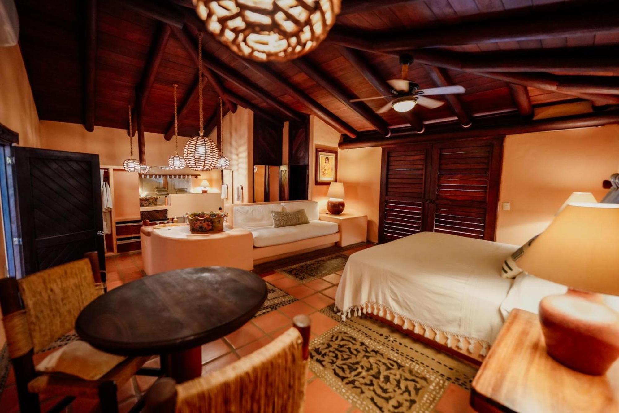 Puertas Paraiso Hotel Boutique Сиуатанехо Екстериор снимка